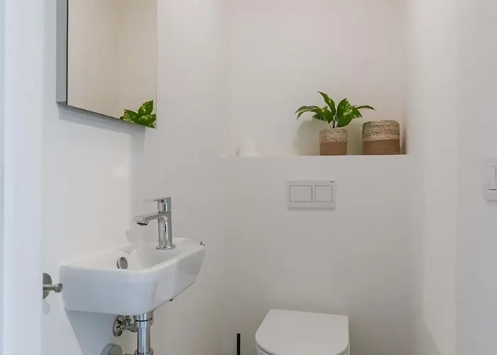 Апартаменти Ruime, Luxe Duplex Penthouse Met 3 Slaapkamer