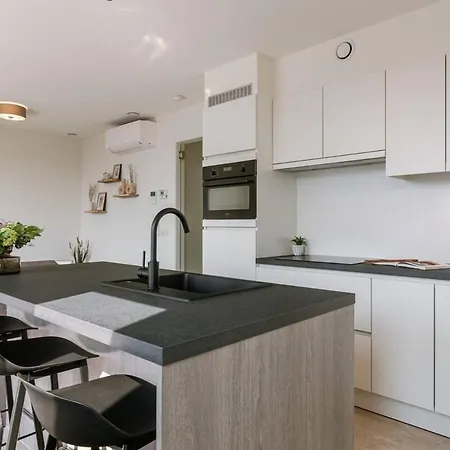 Appartement Ruime, Luxe Duplex Penthouse Met 3 Slaapkamer